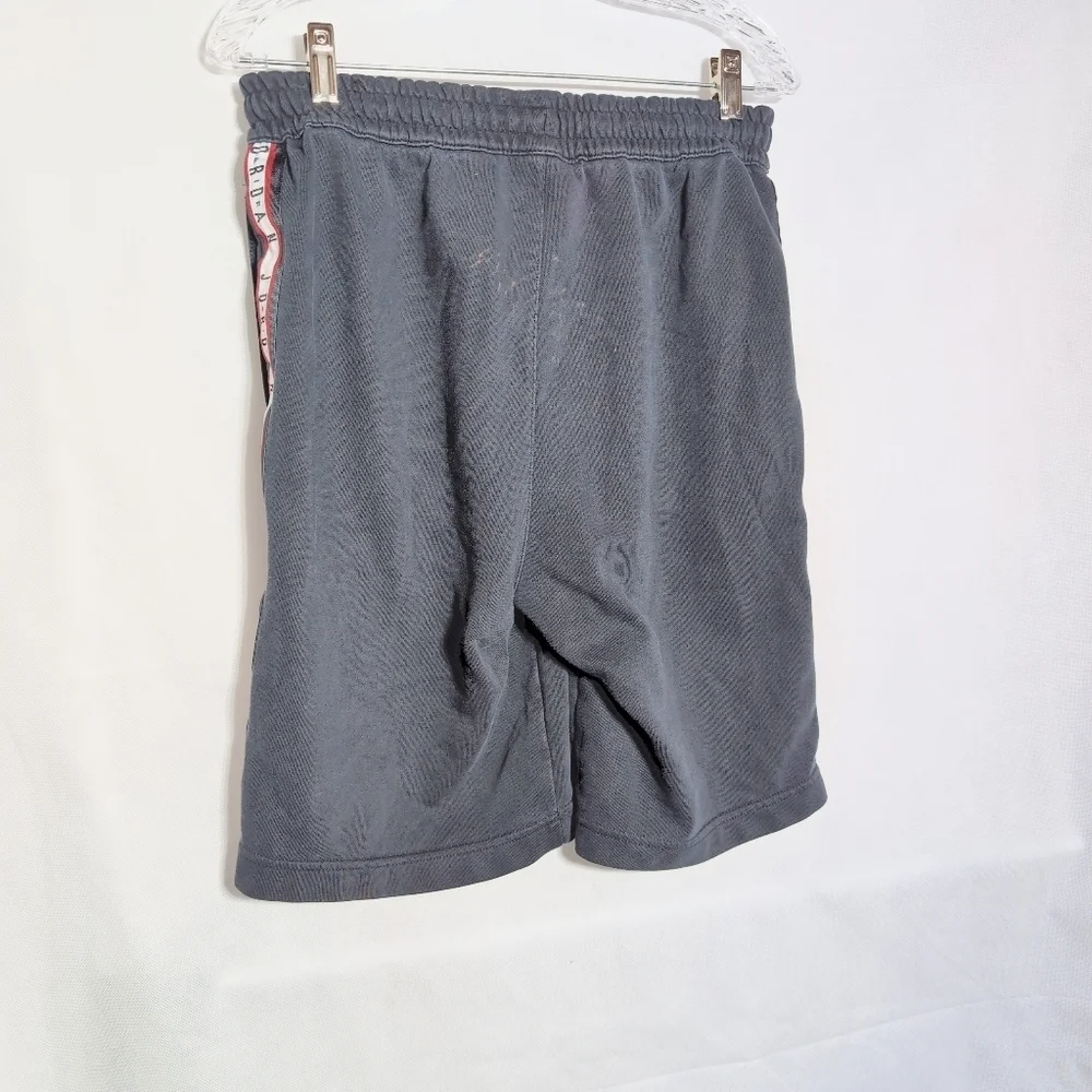 Vintage Air Jordan Jumpman Sz M Black Athletic Shorts with Logo